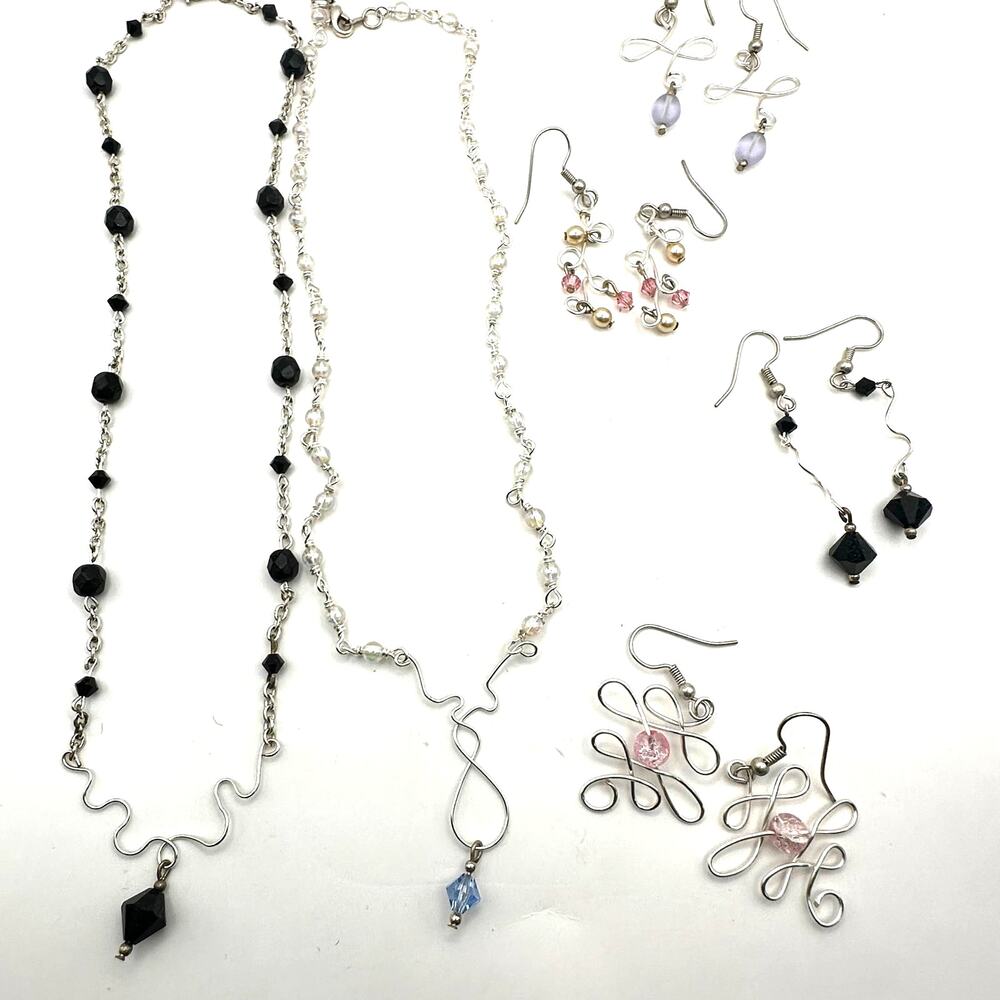 Costume Jewelry Lot Necklace Pierced Earring Set Unbranded Casual Silver tone